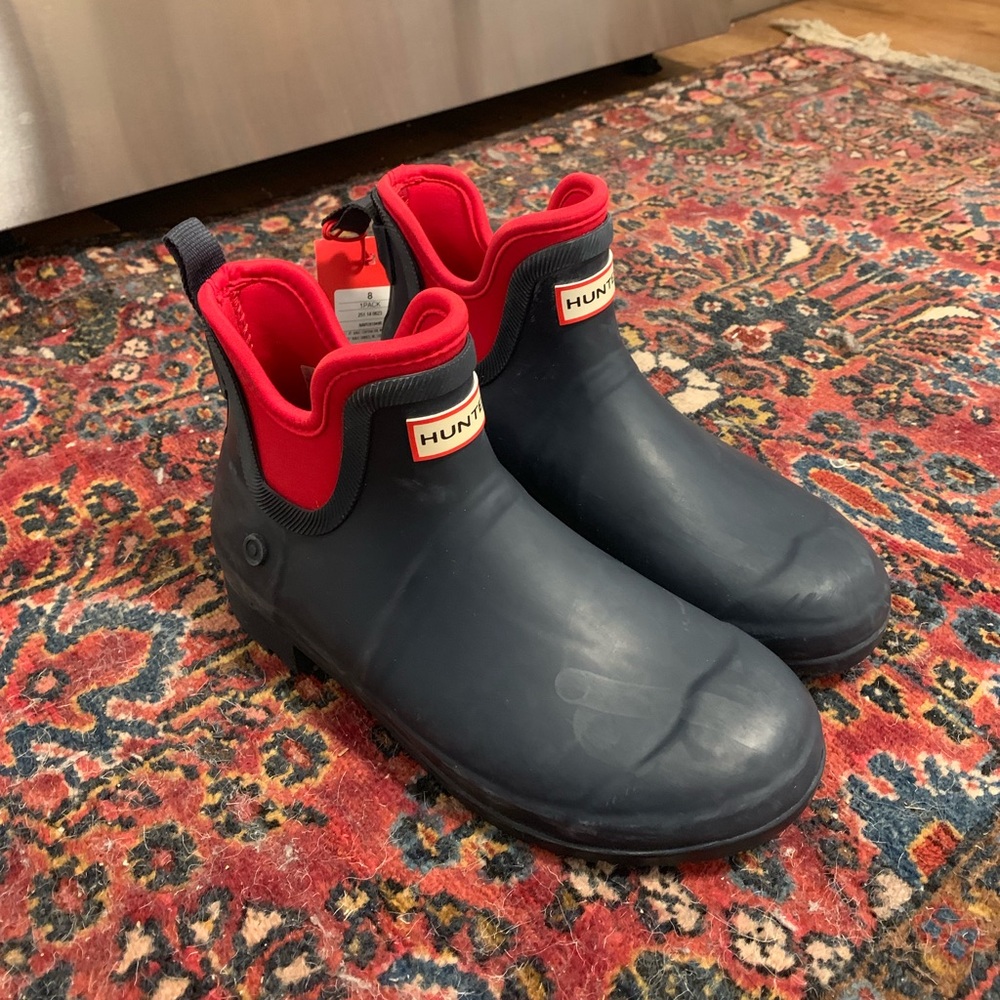 NWT Target Hunter Rain Boots from Apr 2018 SIZE 8